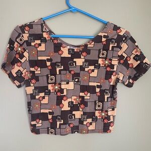 VTG Pretty Girl Floral Geometric Crop Top